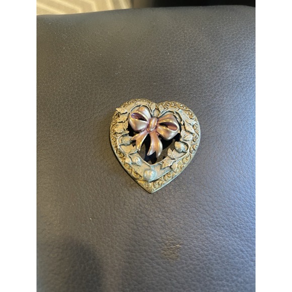 Jewelry - Vintage Kerissa Signed Three Tones Heart Strawberries Bow Brooch Pin Estate